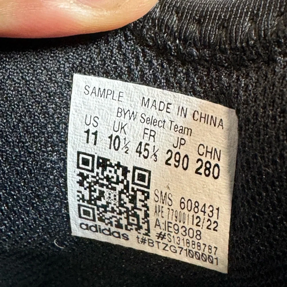 SAMPLE‎ Adidas BYW Select Team athletic shoes Black size 11 Sneakers